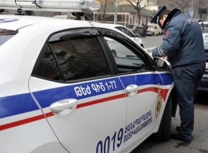 Сотрудник Дорожной полиции оштрафовал высокопоставленного чиновника: запись Пашиняна