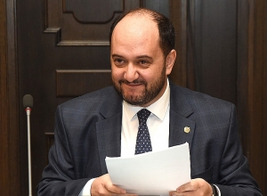 Classes at universities to resume on September 15