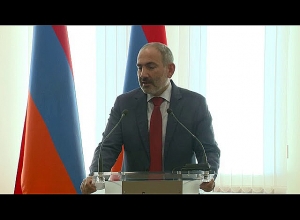 Փաշինյանը շնորհավորել  է երիտասարդ դիվանագետներին երդման արարողության կապակցությամբ