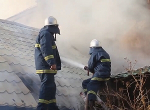 Ազգային ժողովի շենքի վարչական տարածքում գտնվող շինության տանիքում բռնկված հրդեհը հաջողվել է մարել