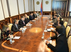 Նախագահ Արմեն Սարգսյանն ընդունել է էմիրաթական Թավազուն տնտեսական խորհրդի պատվիրակությանը
