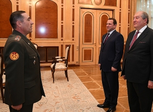 Указом президента Армении, Армену Арутюняну присвоено воинское звания генерал- майора