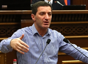 Աշխատանքային օրենսգրքի համաձայն՝ ստեղծված իրավիճակում գործատուները պարտավոր չեն աշխատավարձ վճարել. Գևորգ Պետրոսյան