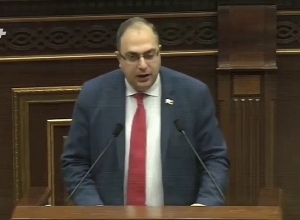 «Լուսավոր Հայաստանը» և «Բարգավաճ Հայաստանը» դեմ և ձեռնպահ են քվեարկում առանց հիմնավորման.Վ.Վարդանյան