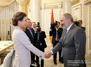 Nikol Pashinyan receives Speaker of Parliament of Republic of Kazakhstan