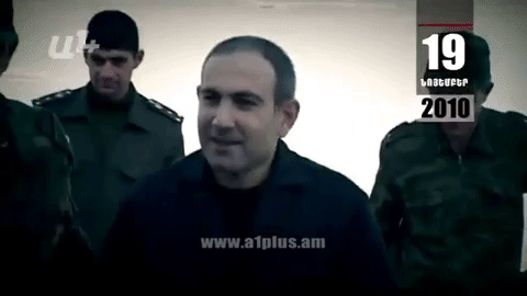 Календарь: 19-е ноября: в Армению приезжает Борис Березовский, Вано Сирадегян лишается мандата