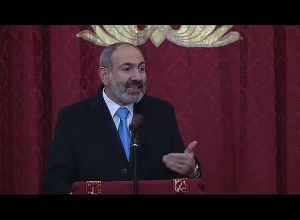 Վարչապետ. Վատիկանի պադվալներում պախկված կոռուպցիոներների վզներից բռնելու ենք, չեն պլստալու