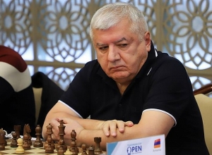 Ռաֆայել Վահանյանը՝ շախմատի վետերանների աշխարհի չեմպիոն