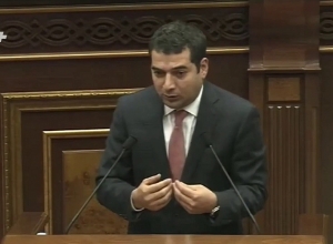 Նայե՛ք Ձեր երեկվա ձայնագրությունը. այն ծայրից ծայր ատելության խոսք եր. Պատգամավորը՝ Սամսոնյանին