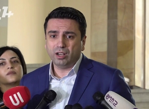 Ի՞նչ է նշանակում հետապնդել ԿԳՄՍ նախարարին․ Ալեն Սիմոնյան