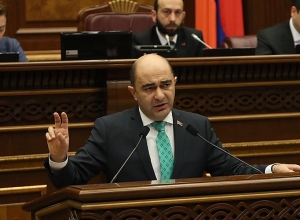 Ինչ֊որ մարդիկ Հռոմի պապից ավելի կաթոլիկ երևալու նպատակով զուր էին քծնում իշխանությանը․ Էդմոն Մարուքյան