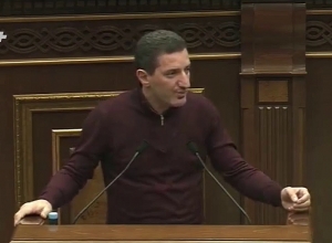 Կներեք, որ այսօր ջինսով եմ. Գևորգ Պետրոսյան