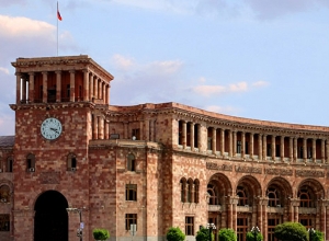 Число официально зарегистрированных работников увеличилось: правительство