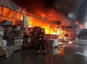 В Баку вспыхнул крупный пожар