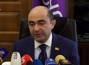 Քաղաքացիների ձայնը լսելի է մեզ համար․ Մարուքյանը՝ Դավիթ Խաժակյանին ավագանիից հետ կանչելու մասին