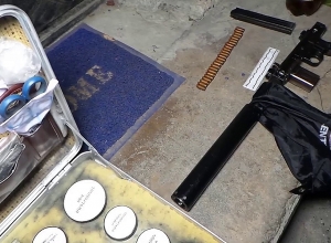 Էրեբունու բաժին բերման ենթարկվածների  մոտ հրազեններ են հայտնաբերվել, Բուռնազյան փողոցում՝ ինքնաձիգ