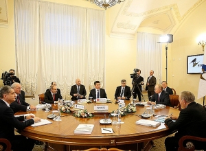 Стартовало заседание Высшего совета ЕЭАС