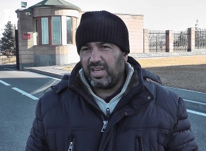 Հինգ երեխայի հայր զինթոշակառուն հացադուլ է հայտարարել․ դիմում է Դավիթ Տոնոյանին