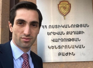 Դավիթ Խաժակյանը հրավիրվել է ոստիկանություն՝ բացատրություն տալու