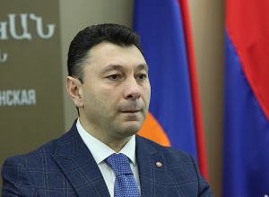 Политика «любви и солидарности» и политика желчи была изначально: Шармазанов