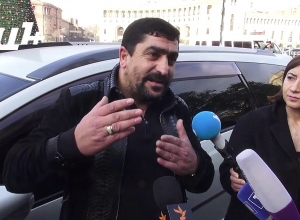 Lարված իրավիճակ Կառավարության շենքի  մոտ