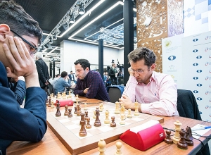 Արագ շախմատի աշխարհի առաջնություն. Լևոն Արոնյանը հետապնդում է առաջատար Կառլսենին
