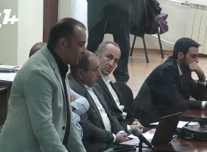 Յուրի Խաչատուրովի պաշտպանը քրեական հետապնդումը դադարեցնելու վերաբերյալ միջնորդություն ներկայացրեց