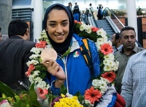 Իրանի միակ կին օլիմպիական մեդալակիրը հեռացել է երկրից