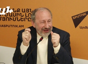 «Премьер написал, и мы испугались»: Марк Григорян