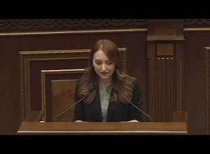 Երբ քնած հային կացնահարողը հերոսացվում է երկրի նախագահի կիողմից,ցույց է տալիս,թե ում հետ գործ ունենք