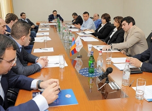 Աբրահամ Խաշմանյանը հաշվետվություն է ներկայացրել ՀՖՖ