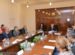 Բաքվի ջարդերի 30-րդ տարելիցին նվիրված քննարկմանը մասնակցել են  նաև  ջարդերը վերապրածներ