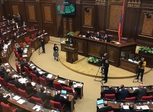 Ընդունվեց մեկ համարանիշով երթևեկելու դեպքում տուգանքի չափը մեղմացնող նախագիծը