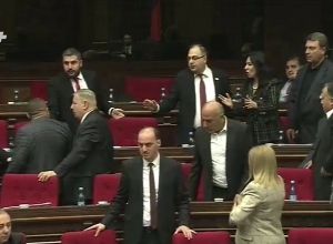 Ովքեր այս նորմերը չի գիտակցում, թող գնան բեսեդկայում լռվեն․ Արարատ Միրզոյան