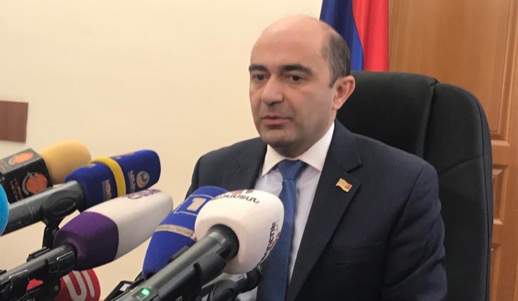 83424137_2686037474857334_5342423980278022144_n