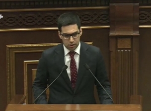 Գրիգորյանի խափանման միջոցի փոփոխությունը հասարակության մեջ բուռն չընդունվեց,սա ինչով է պայմանավորված