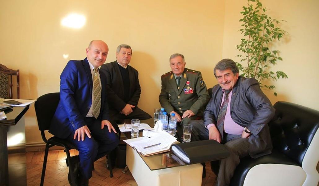 82431199_2617930208275052_7477145412130832384_o