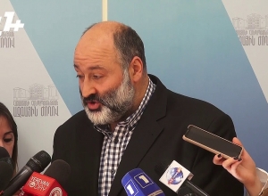 Վարազդատ Կարապետյանը՝  սպանդանոցների և ԱԺ ում լարված իրավիճակի մասին