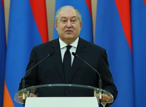 Armen Sarkissian signs several laws