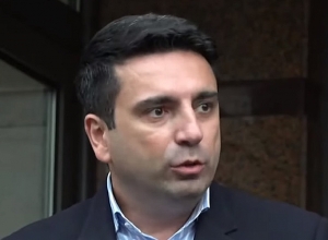 Брифинг Алена Симоняна: ПРЯМОЙ ЭФИР