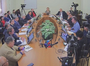 Հարցումներ ենք ուղարկում, պատասխան է գալիս, որ հարկային գաղտնիք է, մենք խորհրդարանական երկիր ենք