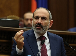 «ՍԴ-ն պլշած աչքերով իրեն նայող ՀՀ քաղաքացուն բացատրել է, որ ինքը չի կարող երկրում իշխանություն ձևավորել»