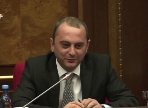 Ինչո՞ւ էր Վիկտոր Ենգիբարյանի անչափահաս որդին ոստիկանական բաժանմունքում