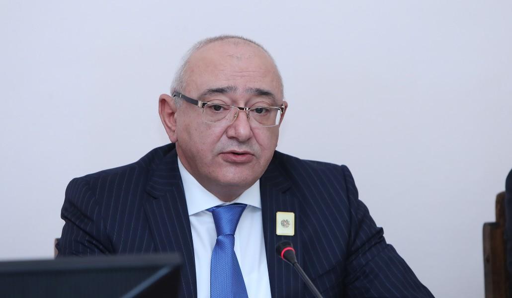 Տիգրան Մուկուչյան