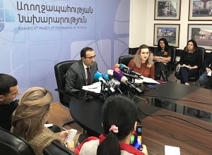 «Случаи смерти от коронавируса большей частью регистрируются у людей старше 50-и лет»