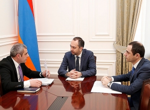 Эдуарду Агаджаняну представлен процесс инспекционных работ по предотвращению проникновения коронавируса