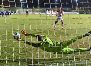 Գերմանիայի գավաթ. հինգ հետ մղված 11մ հարված, 4-րդ լիգայի թիմը՝ կիսաեզրափակիչում