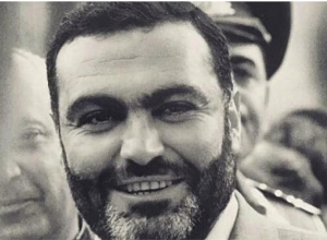 Прямое включение из Ераблура: Вазгену Саркисяну сегодня исполнился бы 61 год