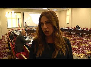 Արմեն Սարգսյանի և Նիկոլ Փաշինյանի միջև կա գործարք․ Զարուհի Փոստանջյանը՝ հանրաքվեի մասին