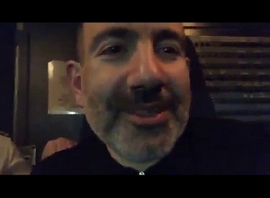 Նիկոլ Փաշինյանի «լայվ»-ը կառավարական օդանավից